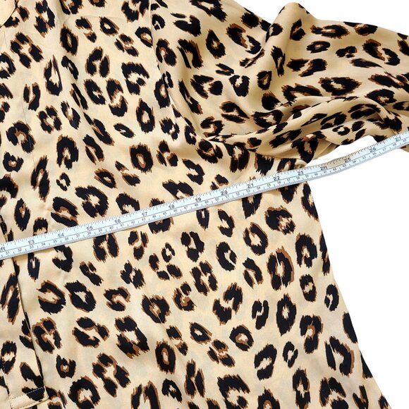 Chicos Womens Top Size 3P US LG/XL Petite Leopard Print Blouse Work Wear Career - Picture 6 of 10